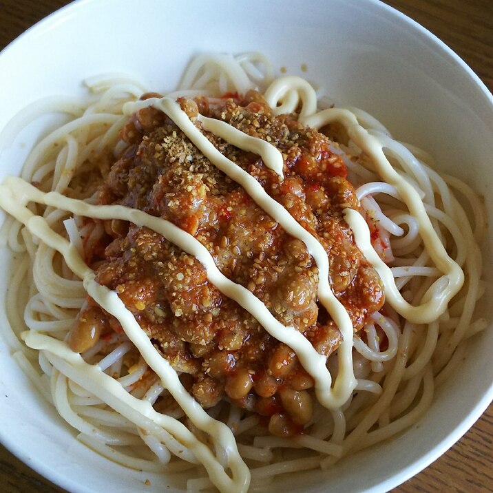 キムチ納豆のマヨネーズ素麺